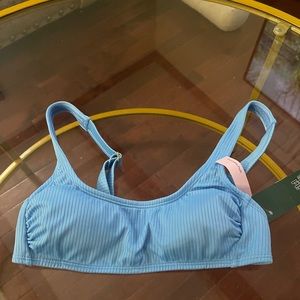 ✨NWT✨ Women’s Bathing Suit Top